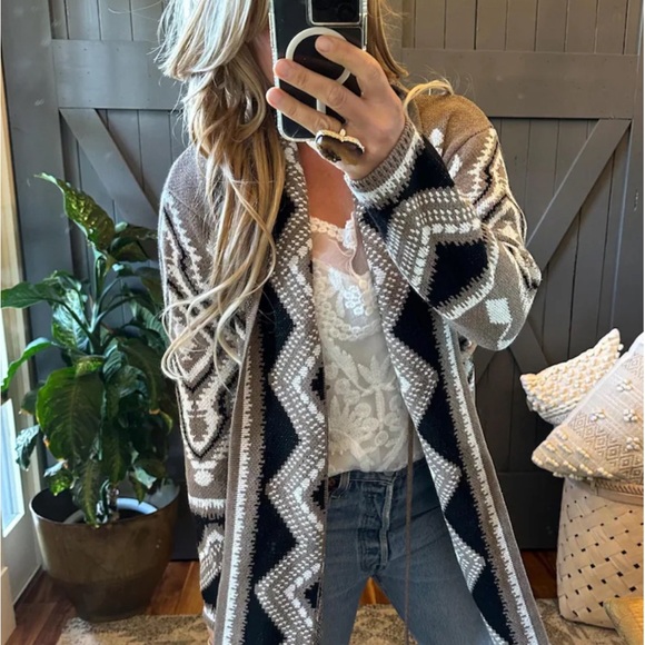 New Aztec Tribal Boho Western Ski Montana Cardigan Sweater Southwest Coat - Picture 2 of 9